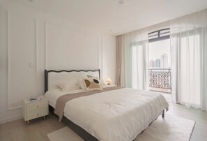 Superior Apartment, City View | 4 bedrooms, free cots/infant beds, free WiFi, bed sheets - ZHome-Sun Wonderland Apartment (Shanghai)