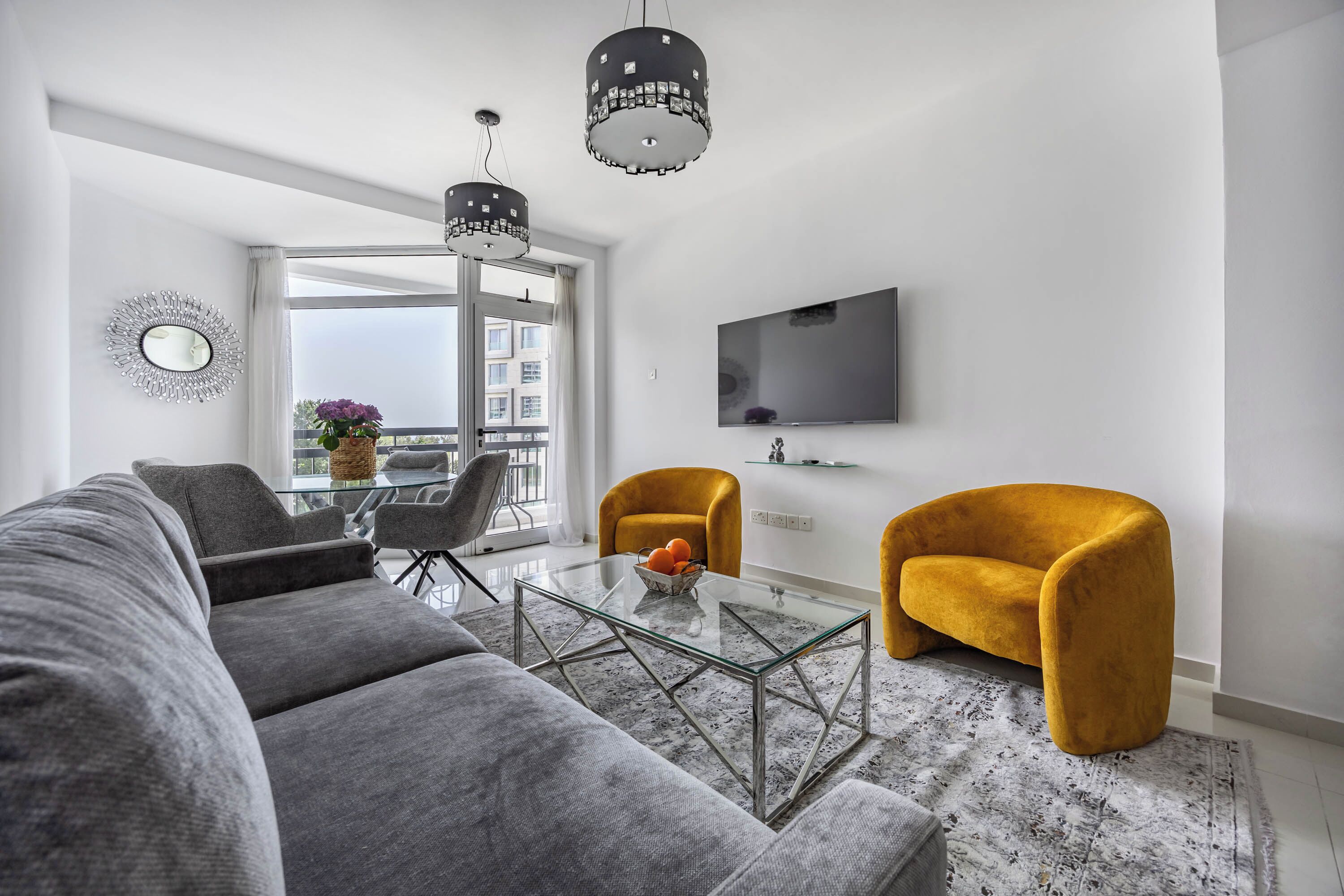 Apartment, 2 Bedrooms, Balcony, Ocean View | Living room