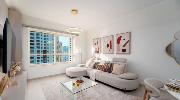 Smart TV - Ethereal 1 BR in JBR (Dubai)