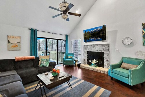 Harbor Lights 133 Keowee Key