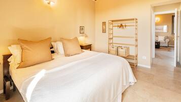 Classic Room, Patio, Vineyard View | Desk, laptop workspace, iron/ironing board, free WiFi