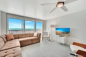 TV - Dolphin Way on Bonita Beach (Bonita Springs)