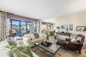 TV - Indies West at The Moorings (Naples)