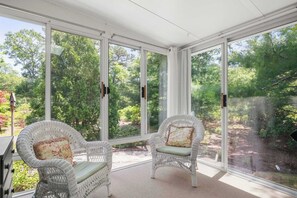 Interior - Next to Bike Trail, Thompson Field, Dog Friendly! (Harwich)