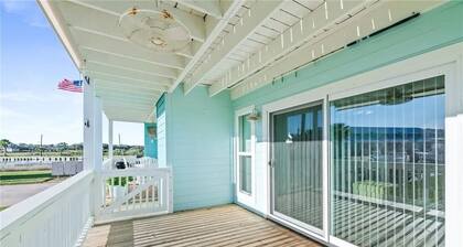 Kontiki Condo! Pool, Pier, Boat Slips, Boat Launch, BBQ, Tennis, Pickle Ball!