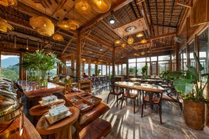 Restaurant - Asia Tropical Resort (Ba Thuoc)