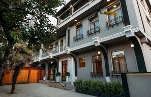 Exterior - LAHORE TBILISI HOTEL (Tbilisi)