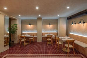 Petit déjeuner buffet compris tous les jours