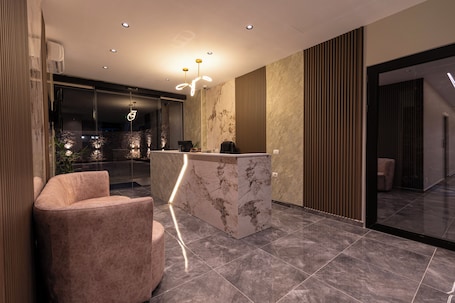 Lobby. Diol Hotel