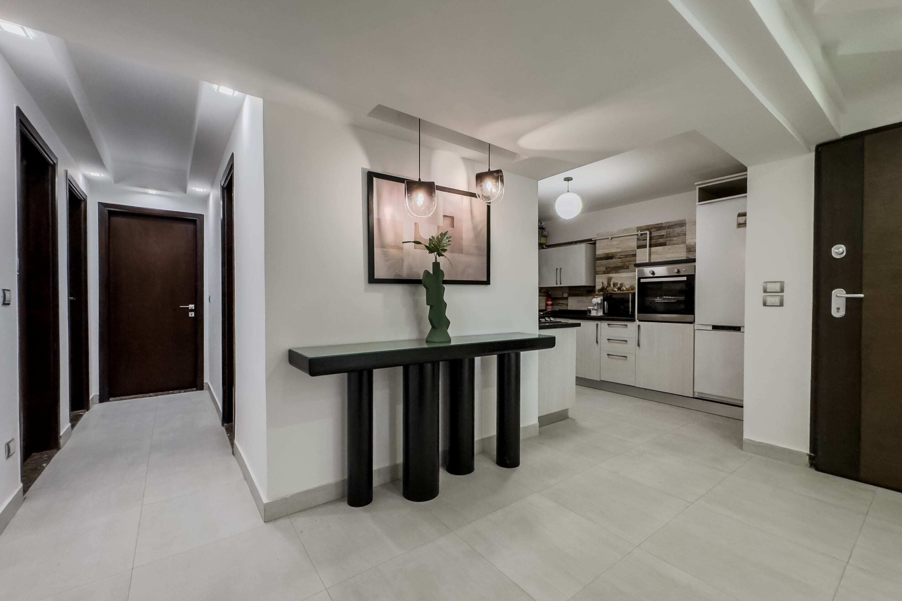 Basic-Apartment | Eigene Küche | Kühlschrank, Mikrowelle, Ofen, Herdplatte