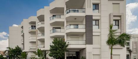 Basic Apartment (Trendy & Tidy) | Exterior