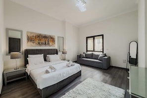 Appartement de base (Trendy & Tidy) | 4 chambres, fer et planche à repasser, literie fournie