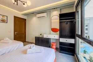 2 bedrooms, iron/ironing board, bed sheets