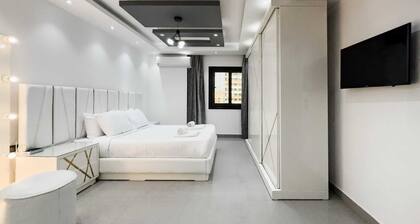 Xuru Stays I The Bold & Bright 3bdr Apt. 15 Min To Airport