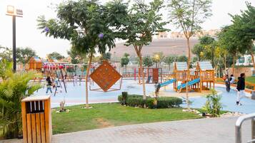 Basic Apartment | Children's area