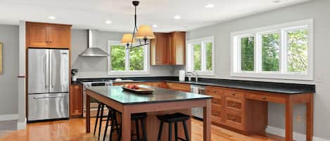 Microwave, oven, stovetop, dishwasher