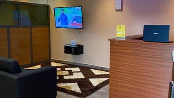 Quầy tiếp tân