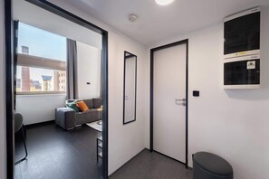 Interior - Spacious loft-apart in Prague (Križíkova small)