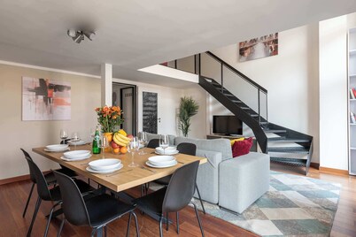 Luxury 5-bedrooms apart in Prague