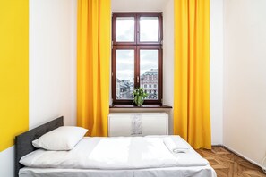 1 bedroom, iron/ironing board, free WiFi