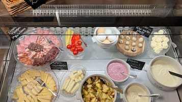Tägliches inbegriffenes Frühstücksbuffet