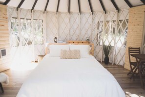 3 chambres, fer et planche à repasser, Wi-Fi, literie fournie