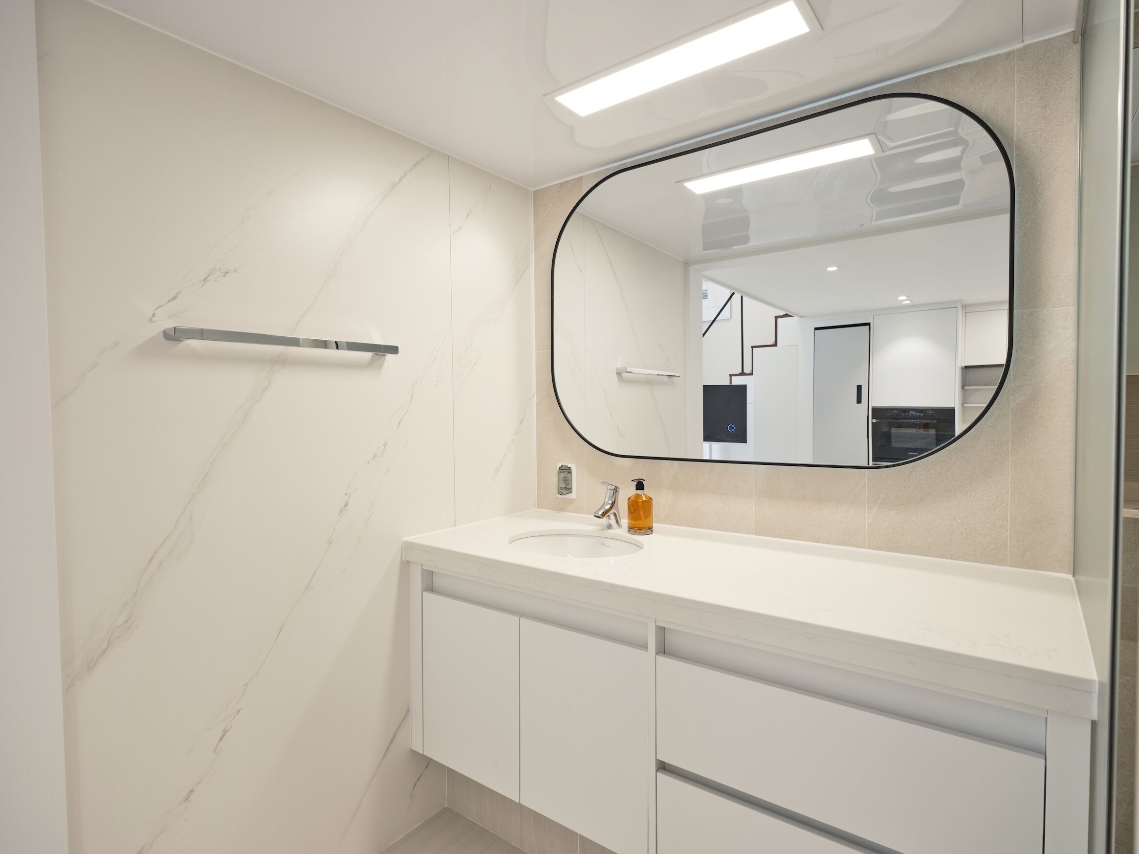 Foto - UH FLAT Signature GANGNAM