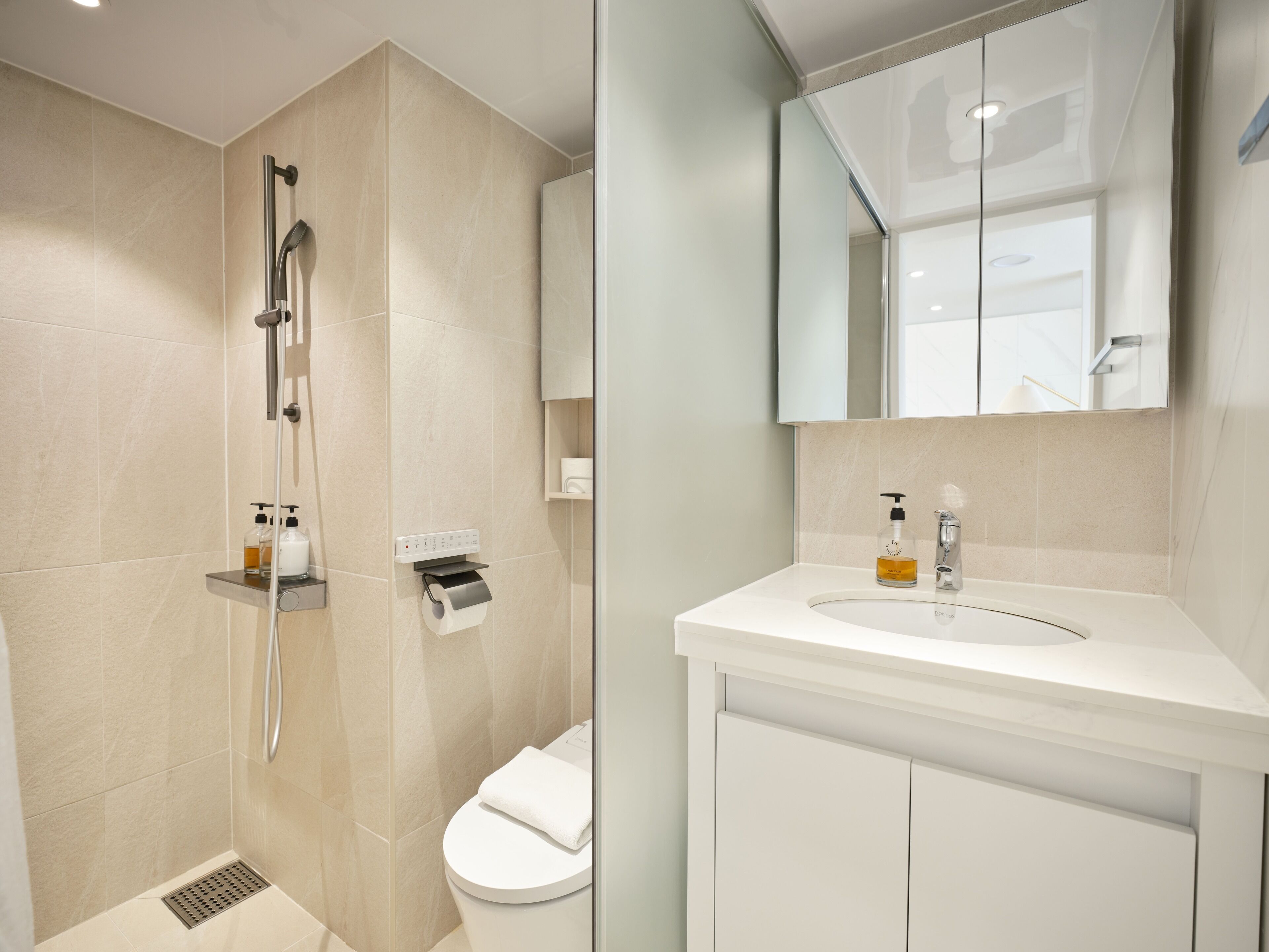 Foto - UH FLAT Signature GANGNAM