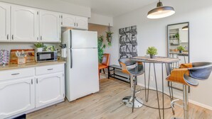 Óflokkuð mynd, 2 af 25, hnappur