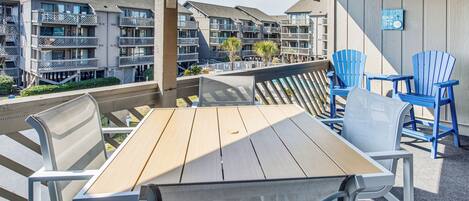 Apartment (2 Bedrooms) | Front of property