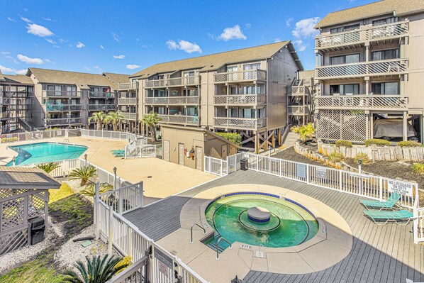 Apartment (2 Bedrooms) | Interior - Walk to Ocean: Condo w/ 3 Pools in Myrtle Beach (Myrtle Beach)