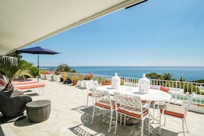 House | 3 bedrooms, desk, Internet - 3bed With Indoor Pool and Sea Views The Sanctuary (Cape Town)