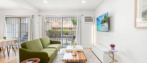 Apartemen | 2 kamar tidur dan internet