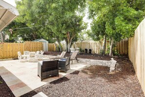 Interior - 4 Mi to Beaches: Vibrant Stuart Villa w/ Patio! (Stuart)