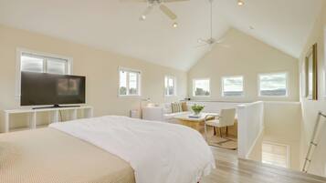 Apartment (0 Bedroom) | Interior