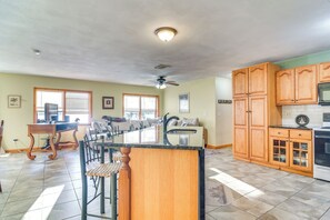 House (3 Bedrooms) | Interior - Serene Lake Views: Winter Haven Home (Winter Haven)