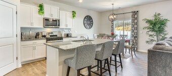 9 Mi to Old Salem: Spacious Family Home w/ Yard!