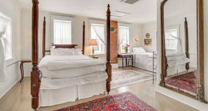 Walkable Main Street Location: Spring Grove Apt
