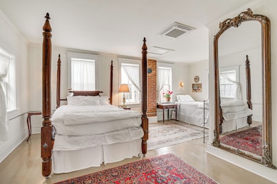 Walkable Main Street Location: Spring Grove Apt