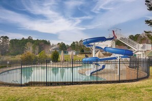 Talo (4 Bedrooms) | Sisätilat