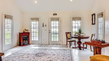 Cottage (1 Bedroom) | Interior