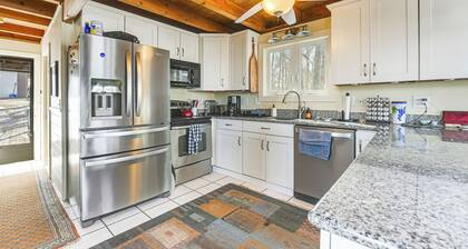 Waterfront Home w/ Boat Dock & Sunroom in Gardiner
