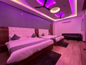 Family Room | In-room safe, iron/ironing board, free WiFi, bed sheets - The Vrindavan Inn (Vrindavan)