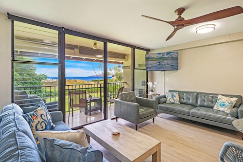 Oceanfront Bliss – A Relaxing Retreat with Breathtaking Views