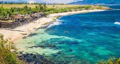 Oceanfront Bliss – A Relaxing Retreat with Breathtaking Views