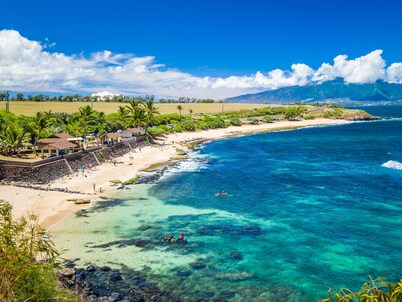 Oceanfront Bliss – A Relaxing Retreat with Breathtaking Views