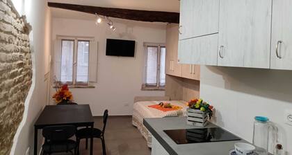 ROMANTIC ACCOMMODATION IN THE HISTORIC CENTER