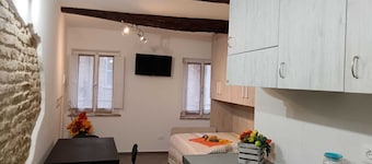 ROMANTIC ACCOMMODATION IN THE HISTORIC CENTER