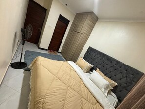 2 chambres, fer et planche à repasser, Wi-Fi