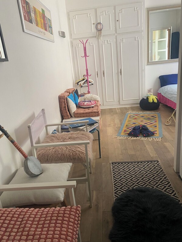 1 bedroom, WiFi, bed sheets